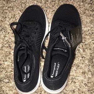 Comfy brand new champion tennis shoes!